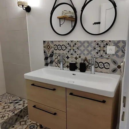 Apartment Les Citronniers Hyeres